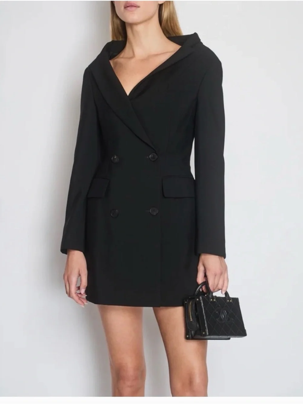 alexander mcqueen black coat dress McQueen Pre-Fall 2013 Fashion Show